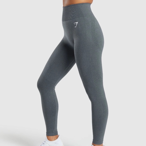 NWOT Gym Shark Vital Seamless 2.0 Leggings - Smokey Gray - Picture 1 of 3